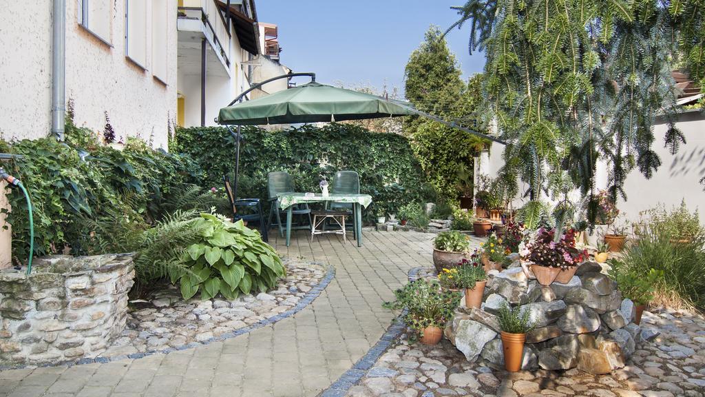 Apartmany - Penzion Smetanka Ceske Budejovice Exterior foto