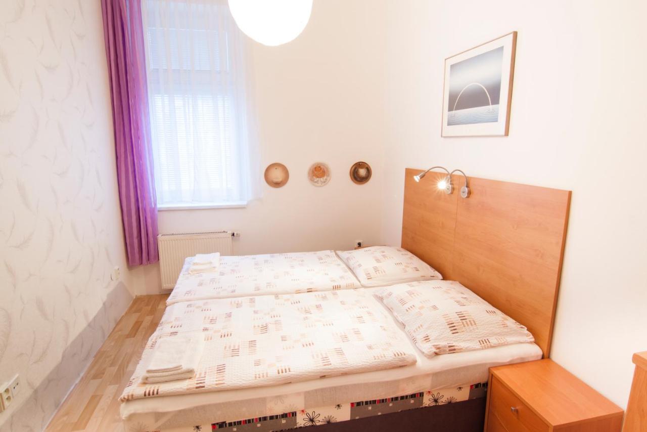 Apartmany - Penzion Smetanka Ceske Budejovice Exterior foto