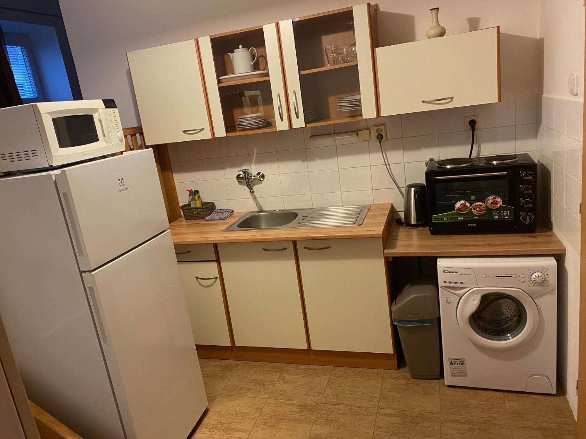 Apartmany - Penzion Smetanka Ceske Budejovice Exterior foto