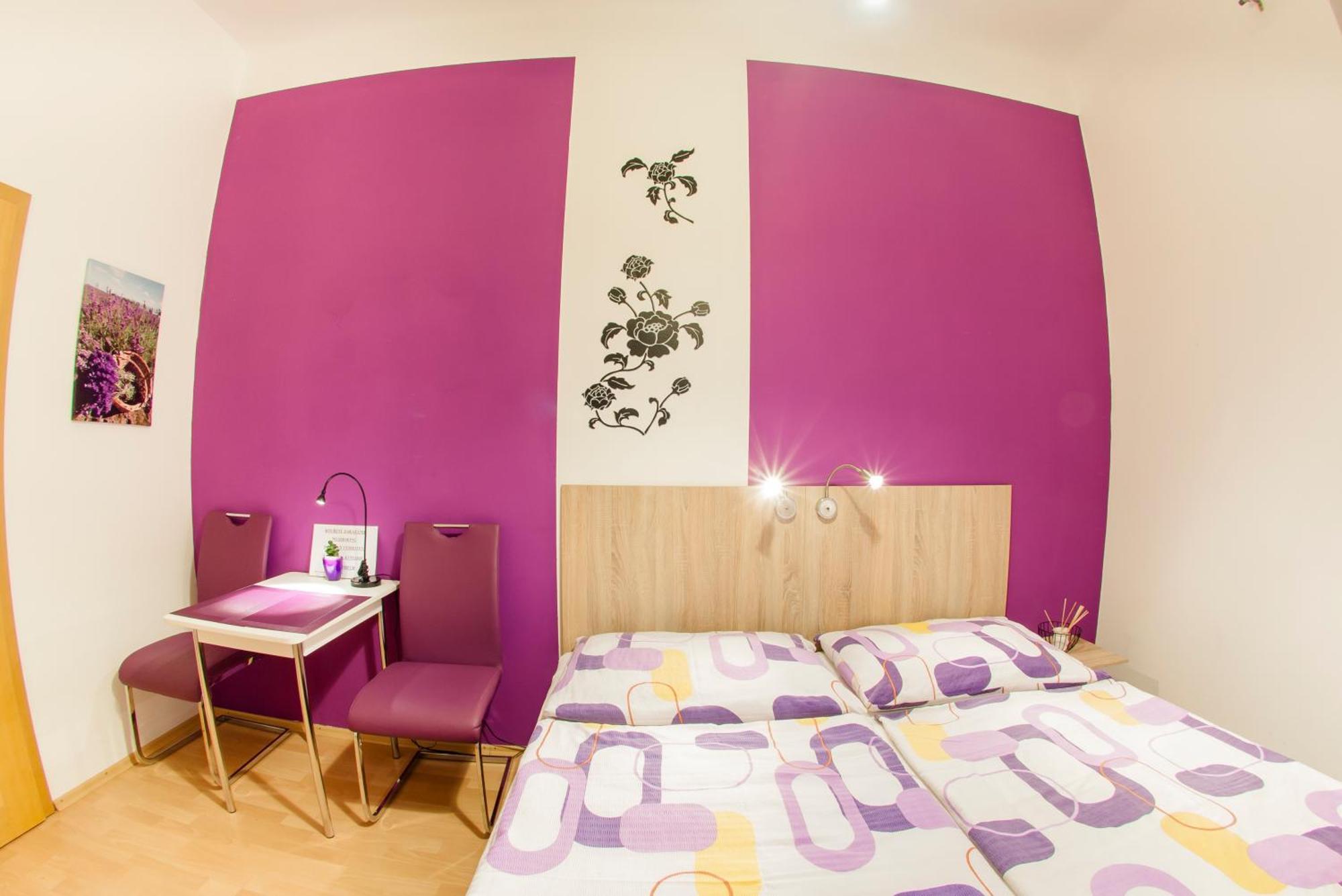 Apartmany - Penzion Smetanka Ceske Budejovice Exterior foto