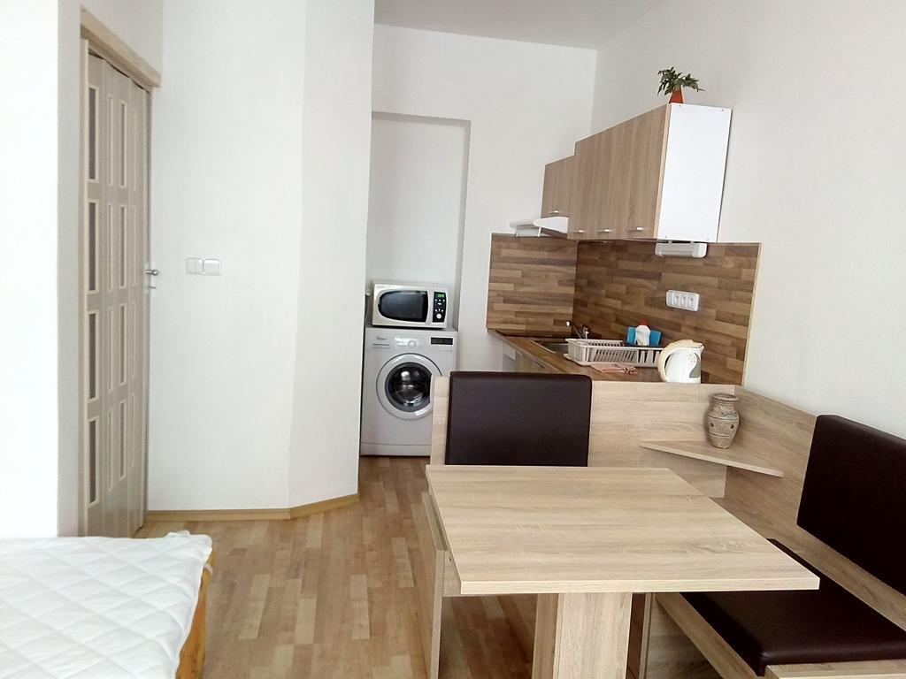Apartmany - Penzion Smetanka Ceske Budejovice Exterior foto